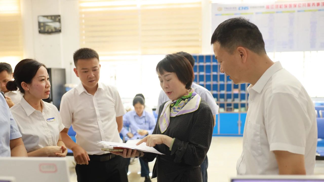 <CMSPRO_DOCUMENT FIELD='title' AUTOLINK='false'>标题</CMSPRO_DOCUMENT>